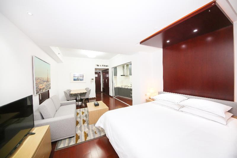 Aparthotel Yoland International Service Apartment 3*